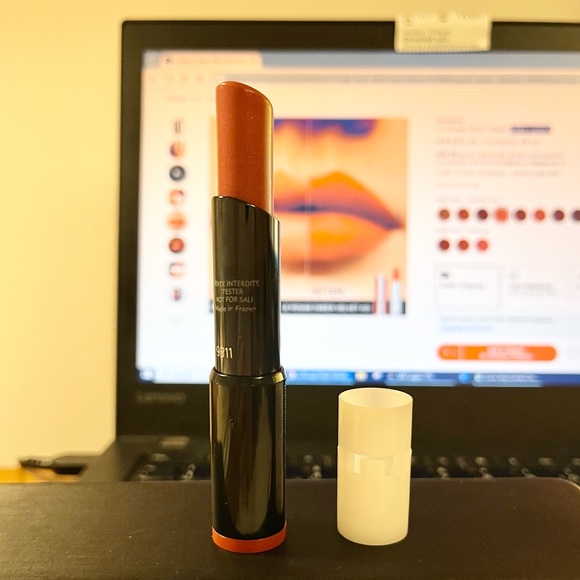 Givenchy Rouge Interdit Vinyl Extreme Shine Lipstick - # 13 Rose Desirable 3.3g - Picture 2 of 7